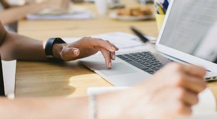 Cómo redactar correctamente una oferta de trabajo