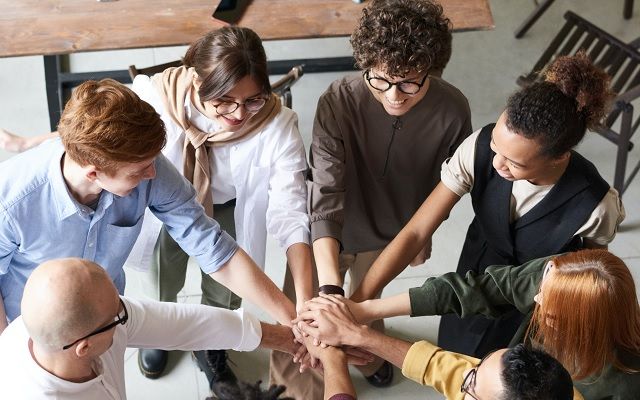 7 ideas para generar buen humor entre los empleados
