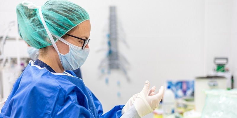 Enfermera o enfermero, ¿qué habilidades son claves a la hora de contratar?