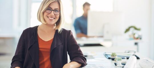 7 estrategias positivas para enganchar a tus empleados/as