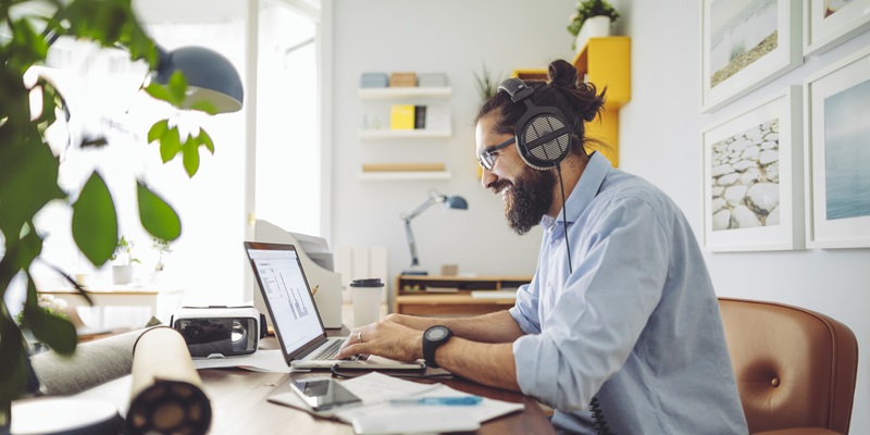 Facturar sin ser autónomo: ¿merece la pena para las empresas?